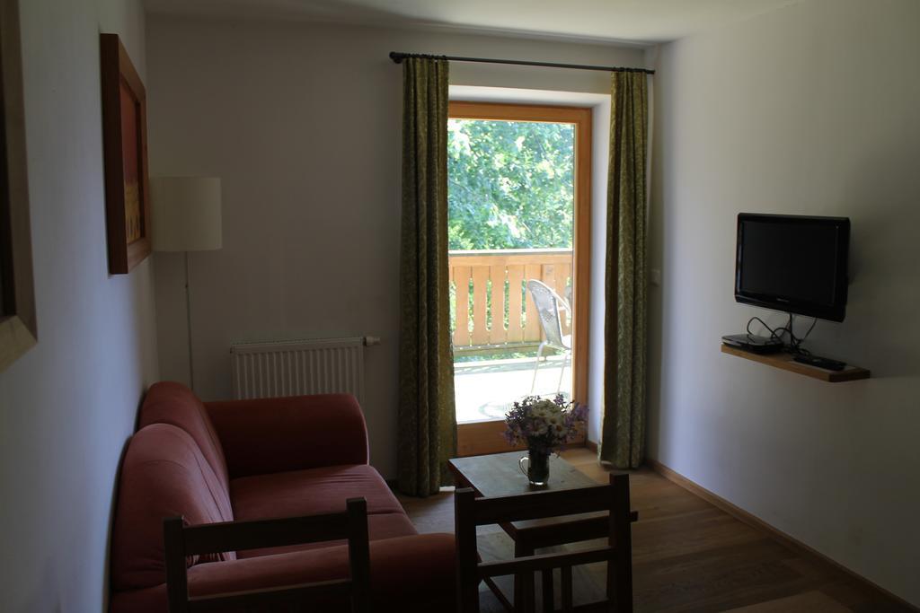 Bauernhof Familie Knoblechner Villa Nussdorf am Attersee Room photo